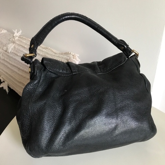 MARC BY MARC JACOBS WOMENS LIK UTIKA BLACK LEATHER HANDBAG - Picture 4 of 15